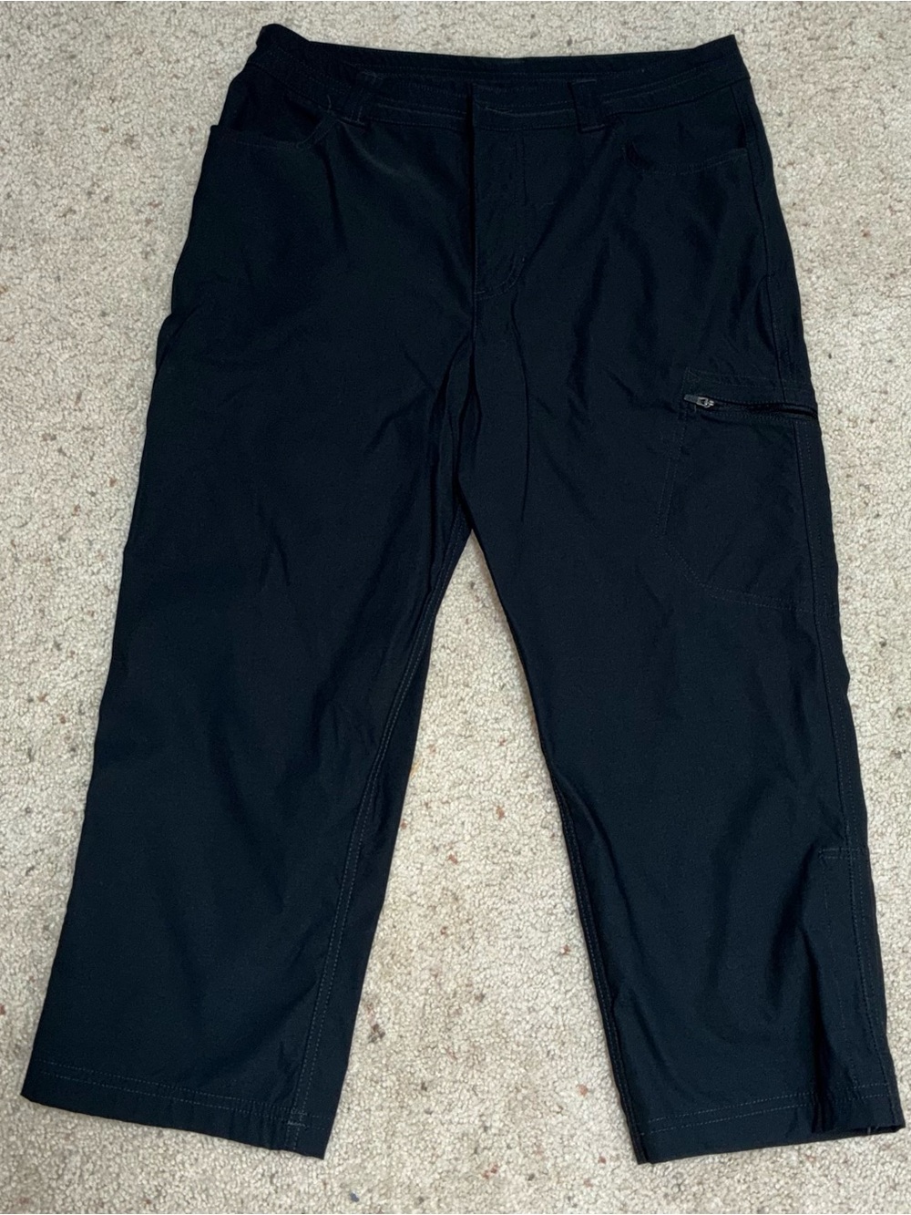 Eddie Bauer Black Capri Pants with Zip Cargo Pocket